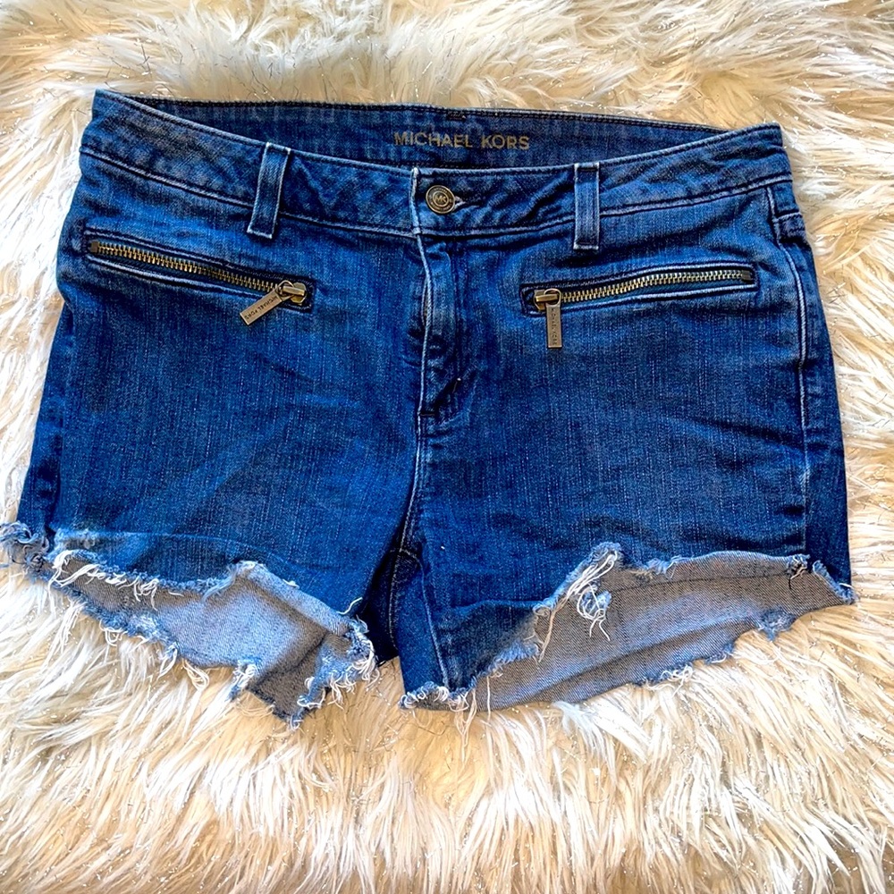 EUC Michael Kors zipper pocket Jean shorts
